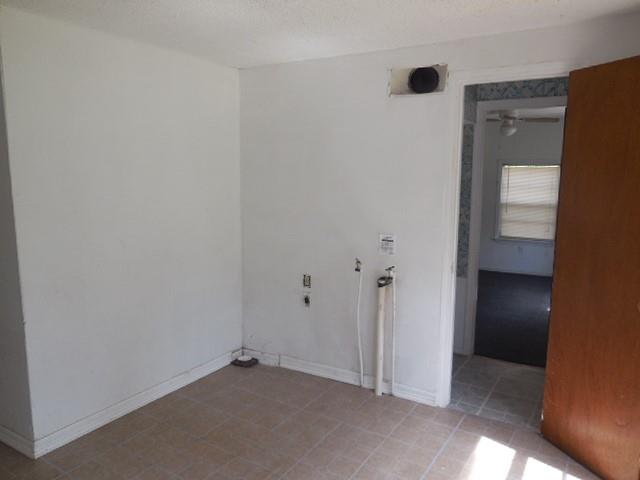 Hollywood Sub - Residential