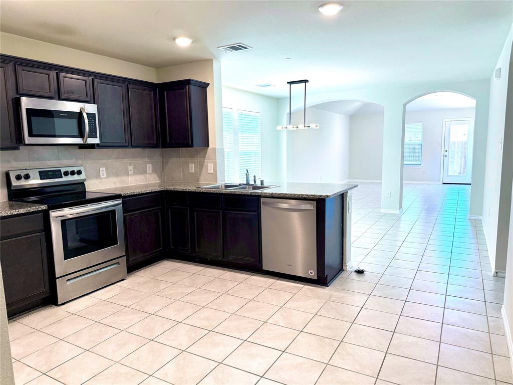 1005 Mercury Drive
