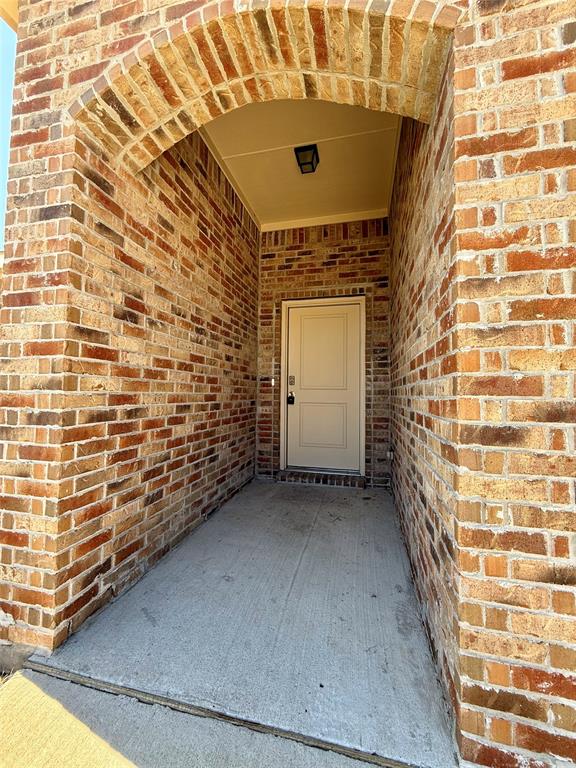 1005 Mercury Drive