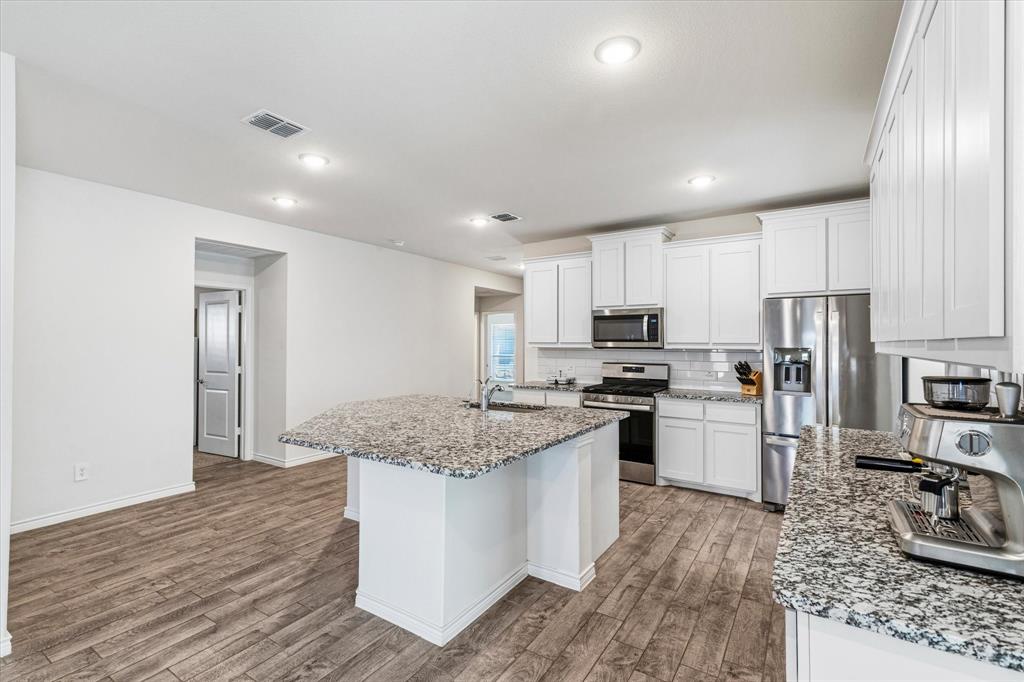 Augusta Square 1 - Residential