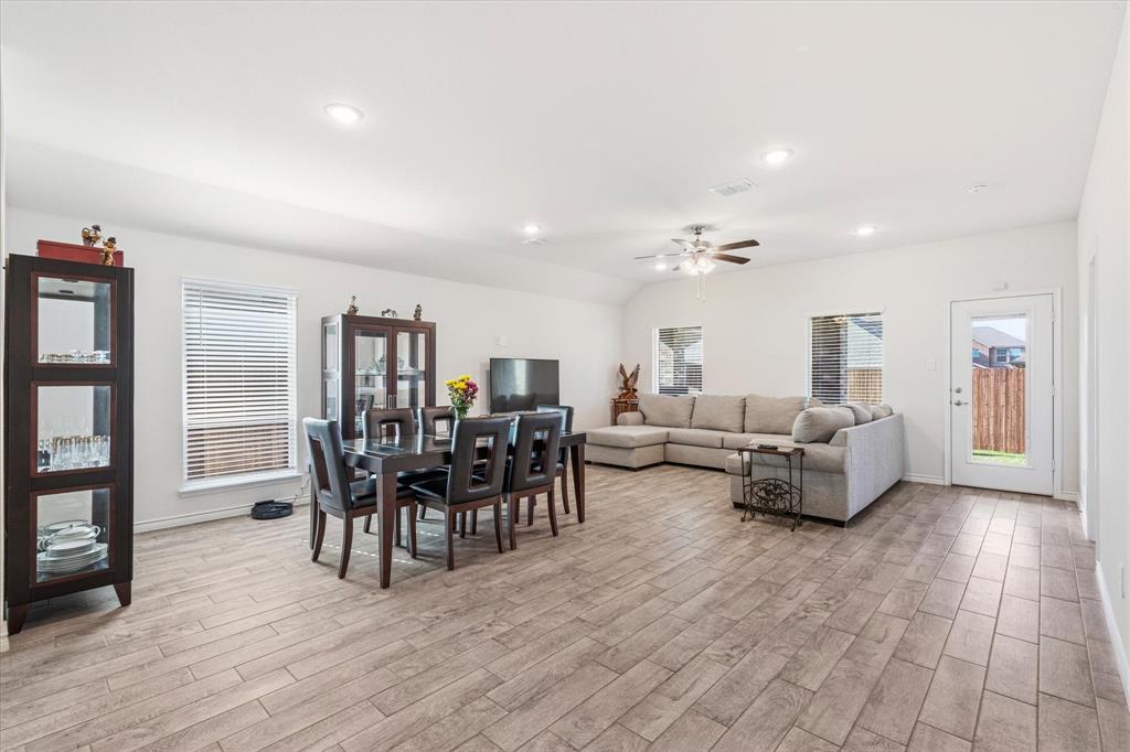 Augusta Square 1 - Residential