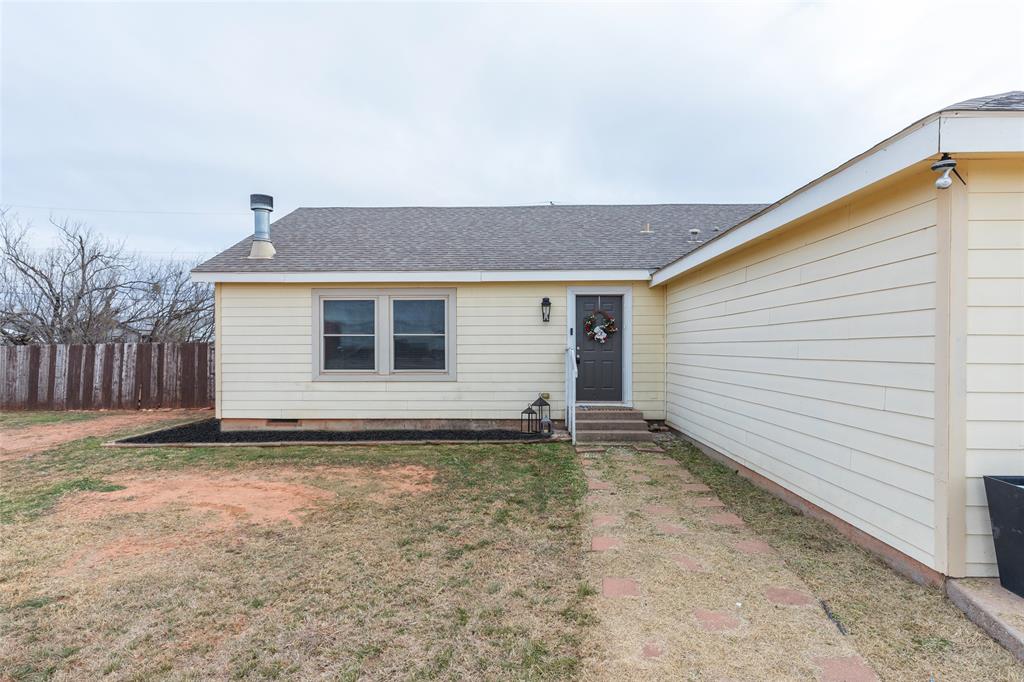 3341 W Stamford Street