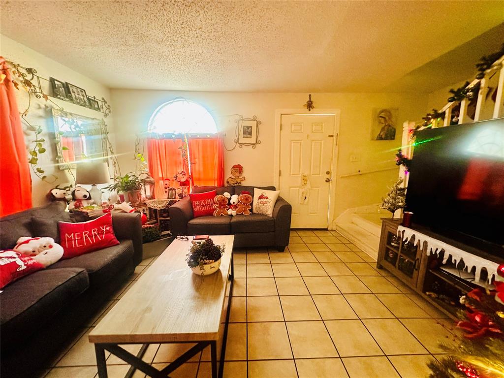 Daniels L O Jr - Residential Income