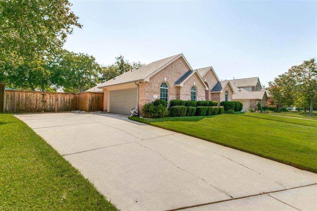 6 Hideaway Court