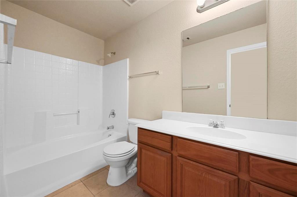 South Center Street Twnhms - Residential Lease