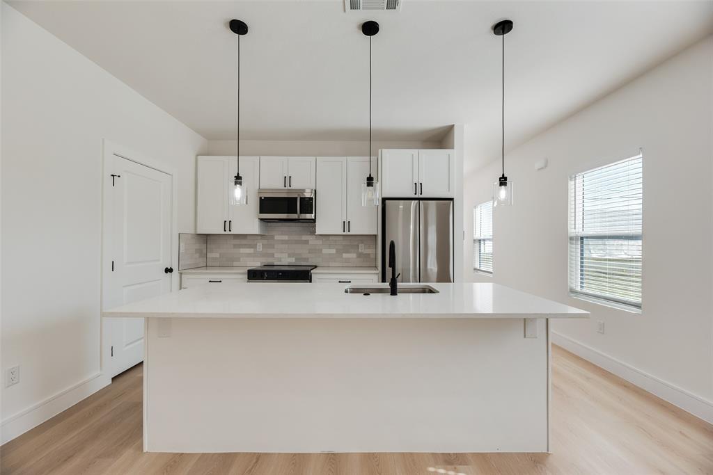 H & T C Railroad Add - Residential Income