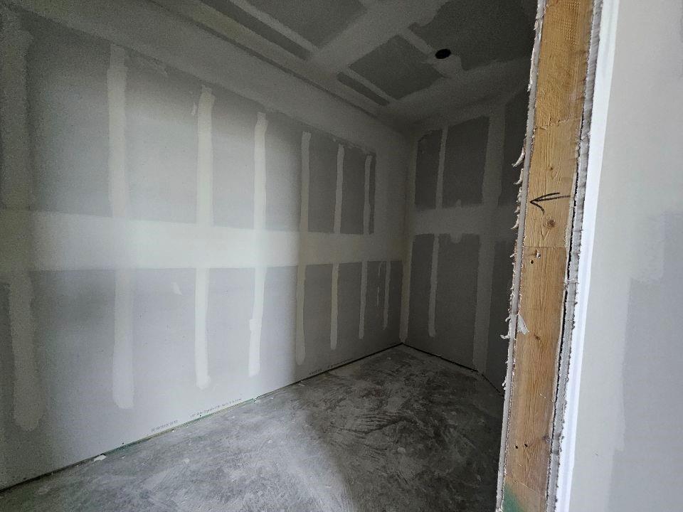 Aero Vista - Residential