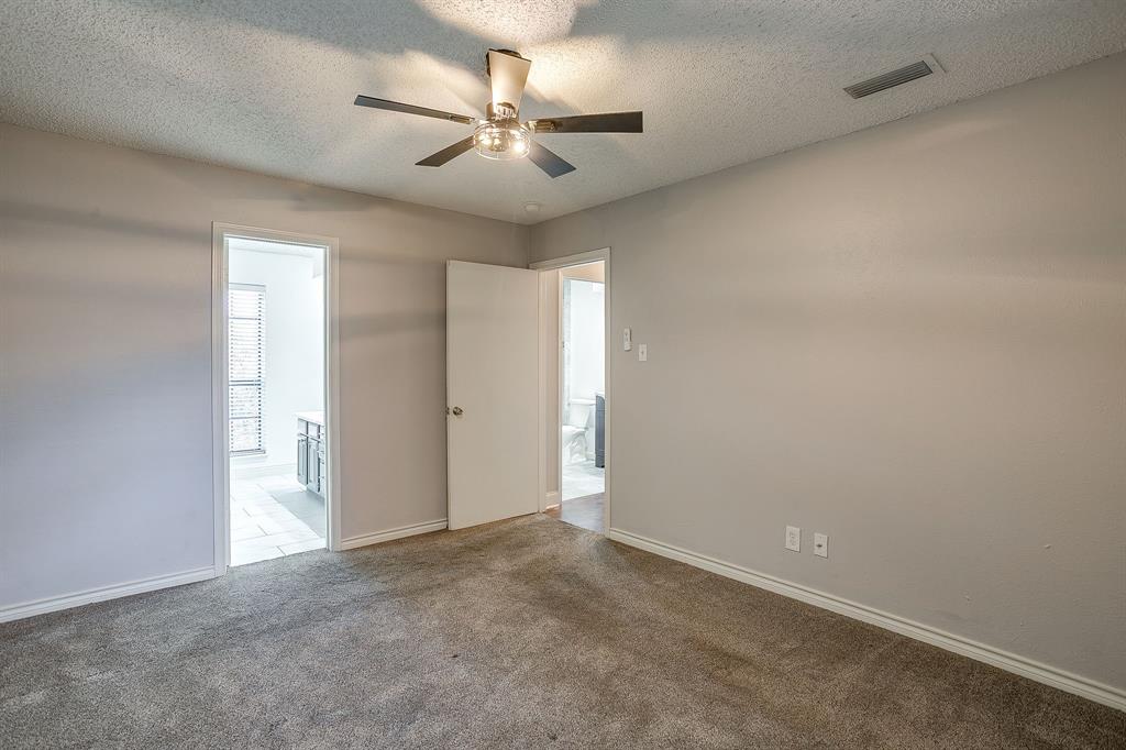 Chasewood Oaks Condo - Residential