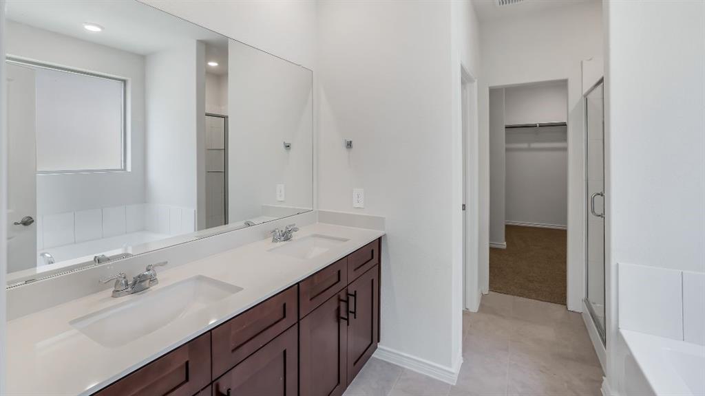 The Landing at Hidden Lakes - Residential