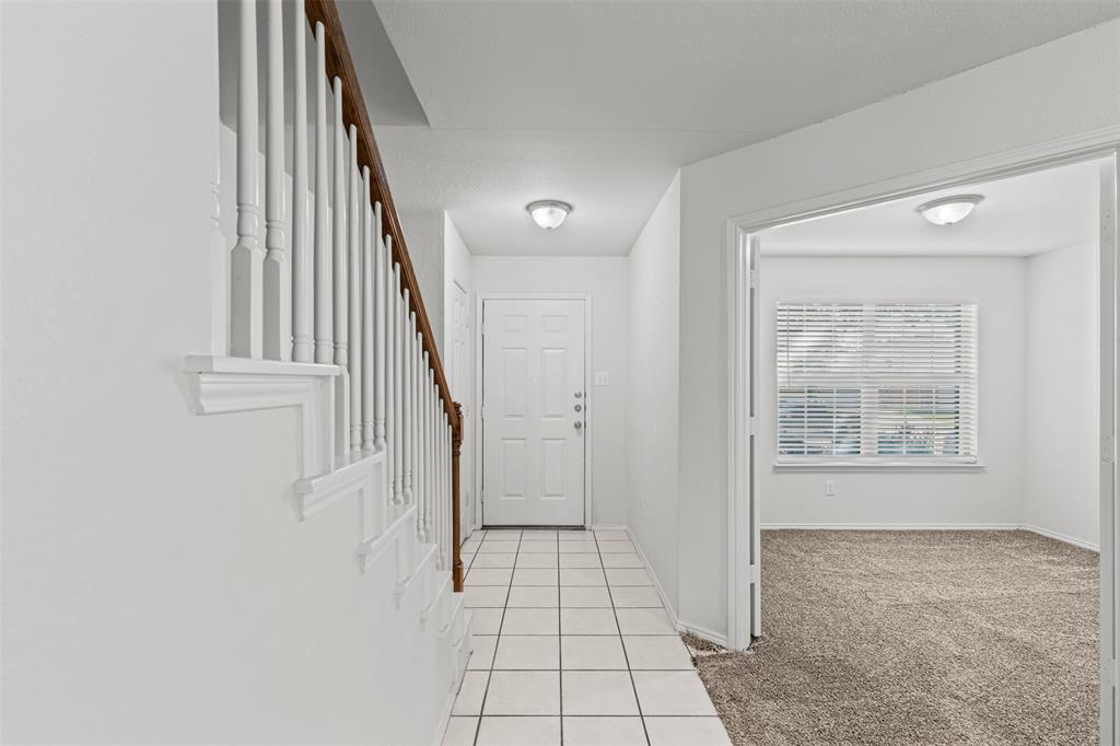 5033 Meridian Lane
