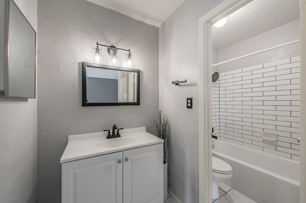 Trails 02 - Residential