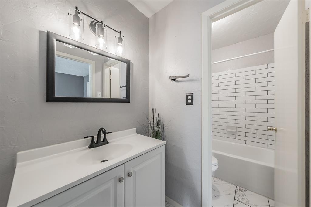 Trails 02 - Residential