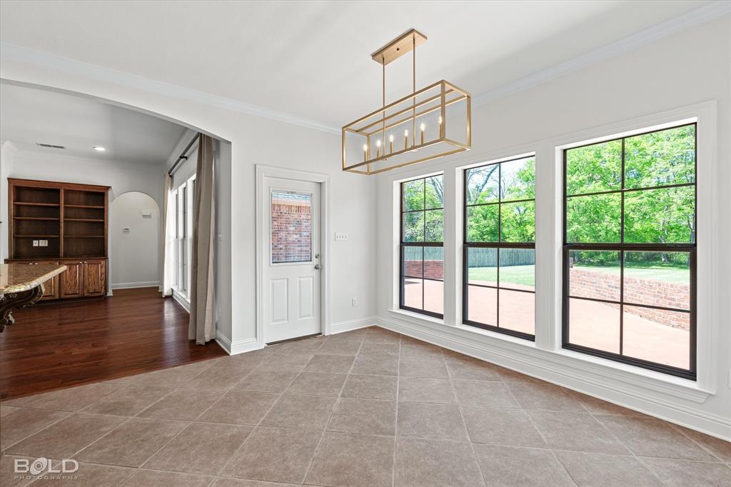 Bossier City, Louisiana 71111, United States, 5 Bedrooms Bedrooms, ,4 BathroomsBathrooms,Residential,Active,108924