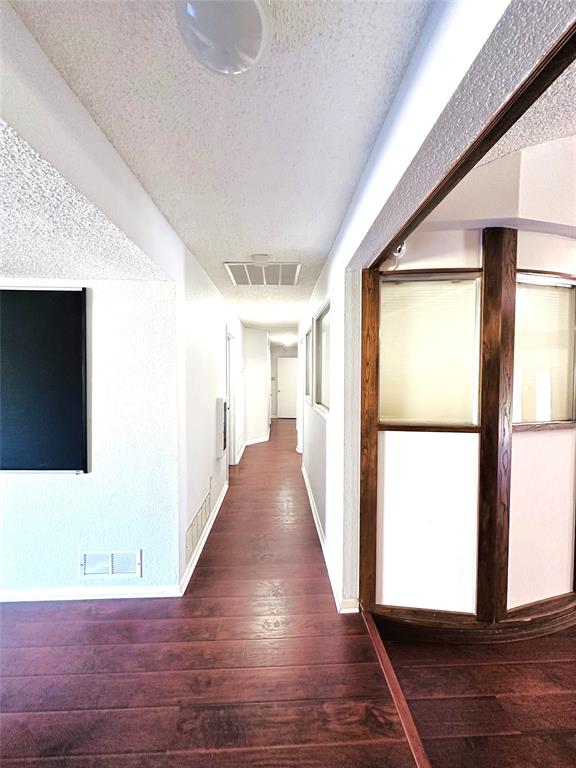 Files Valley - Commercial Sale