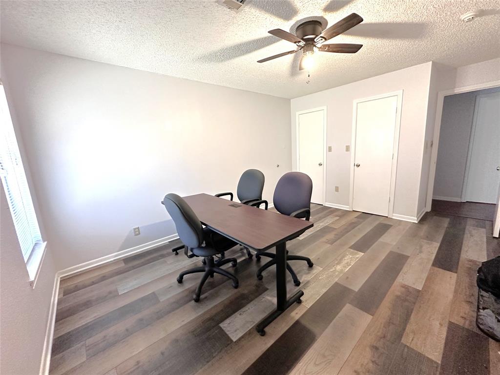 Files Valley - Commercial Sale