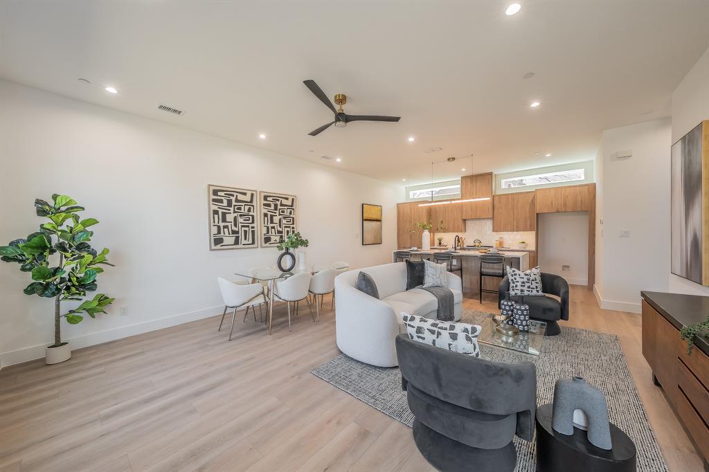 East Columbia Place - Residential