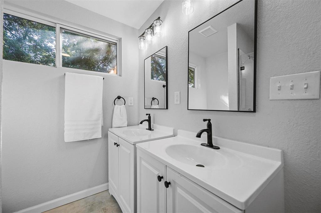 Lindsay Add - Residential