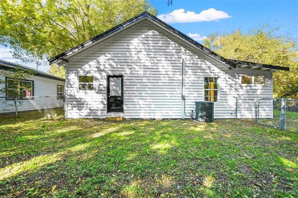 Lindsay Add - Residential