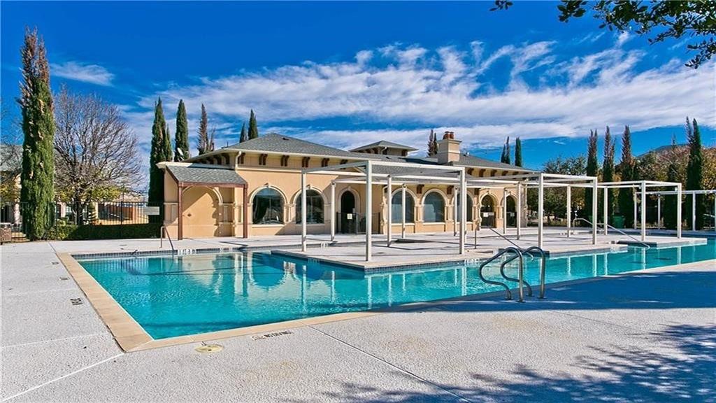 5590 Grosseto Drive