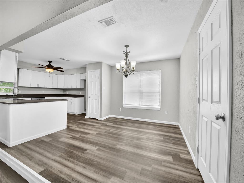 8209 Spruce Court