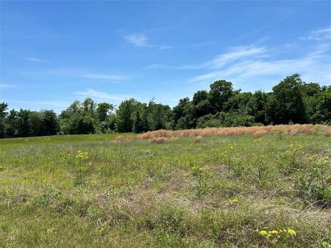 Photo of 1187 Eagle Lake Drive, Wills Point, TX 75169 (MLS # 21261139)