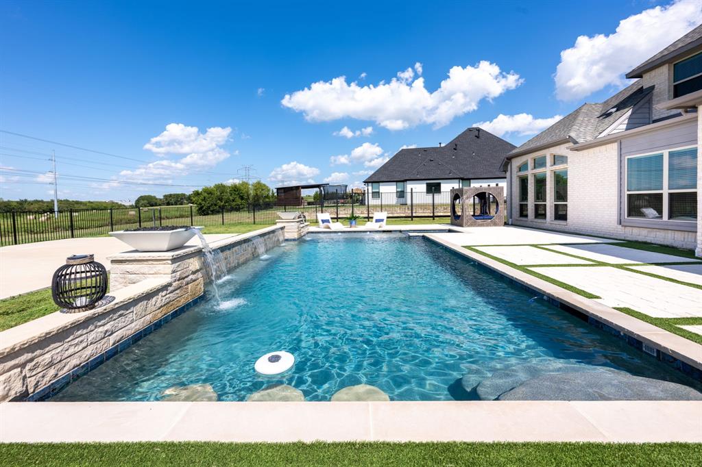 Falcon Point Ph 2 - Residential