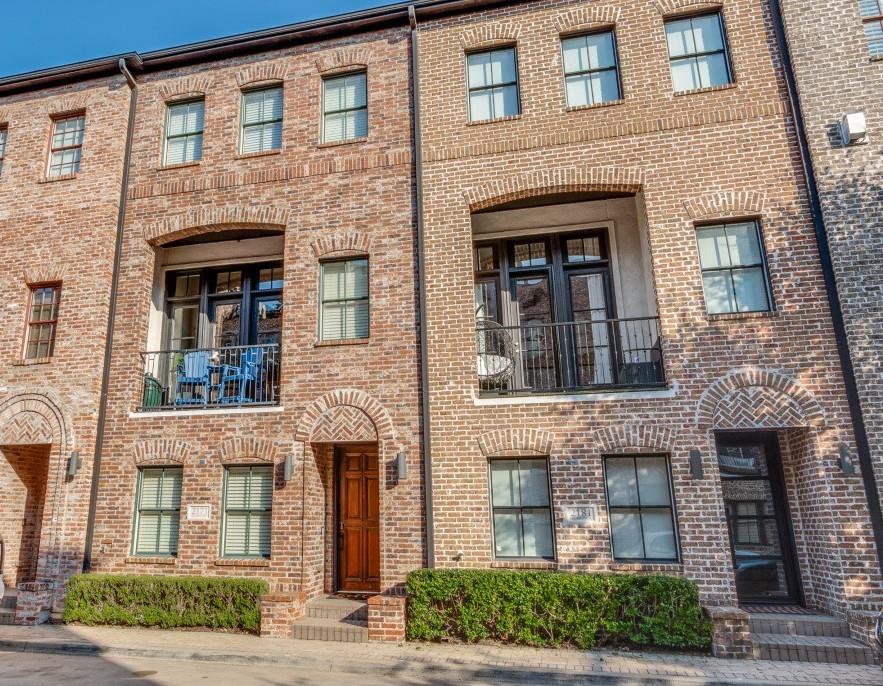 2171 Helsminster Drive