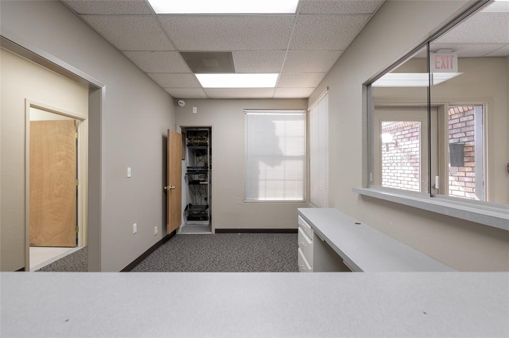 G-0763 MCANAIR J B, ACRES .47 - Commercial Sale