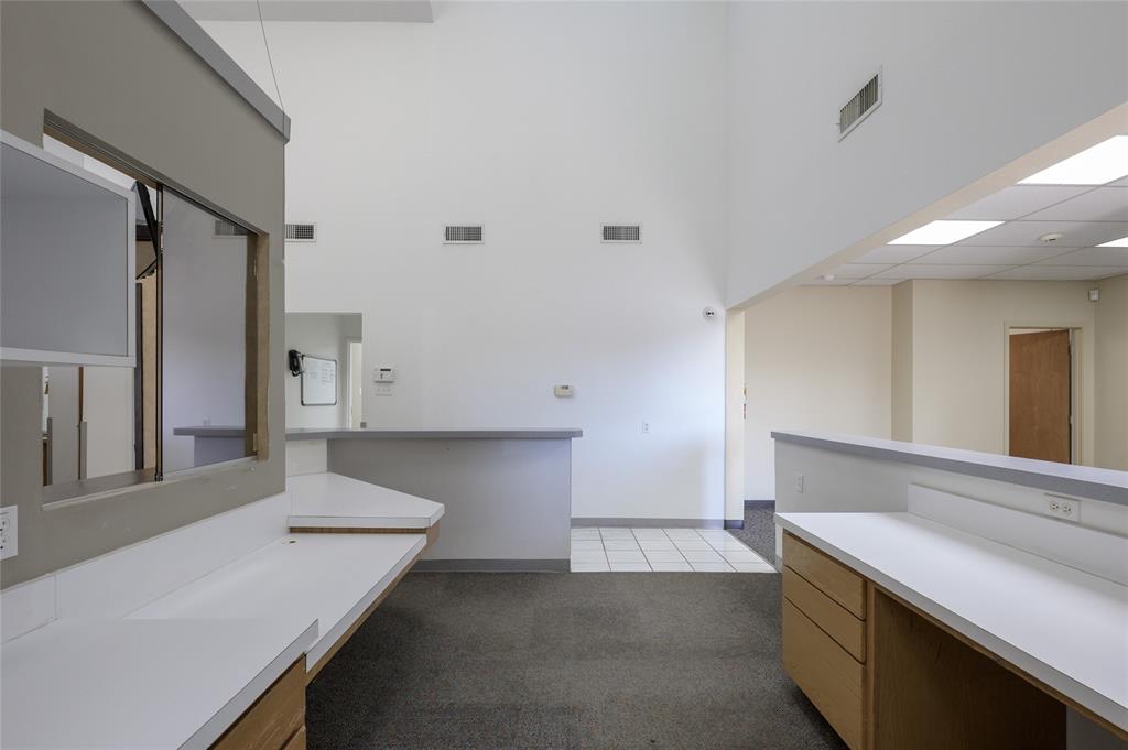 G-0763 MCANAIR J B, ACRES .47 - Commercial Sale