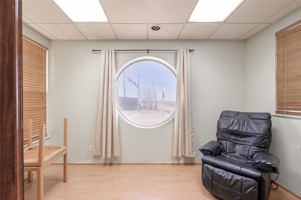 G-0763 MCANAIR J B, ACRES .47 - Commercial Sale