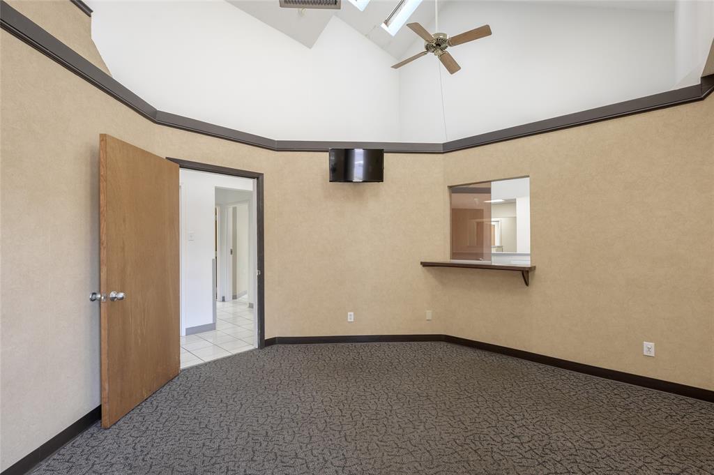 G-0763 MCANAIR J B, ACRES .47 - Commercial Sale