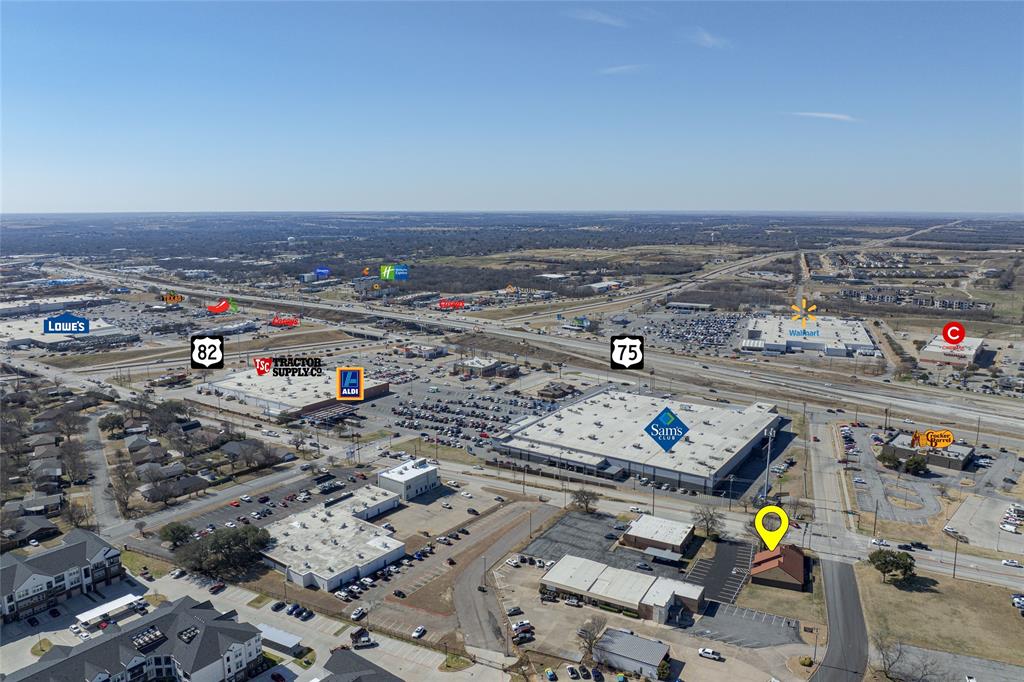 3415 N Loy Lake Road