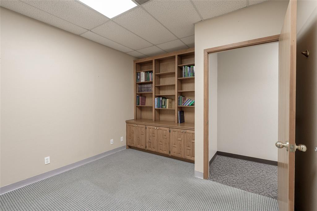 G-0763 MCANAIR J B, ACRES .47 - Commercial Sale