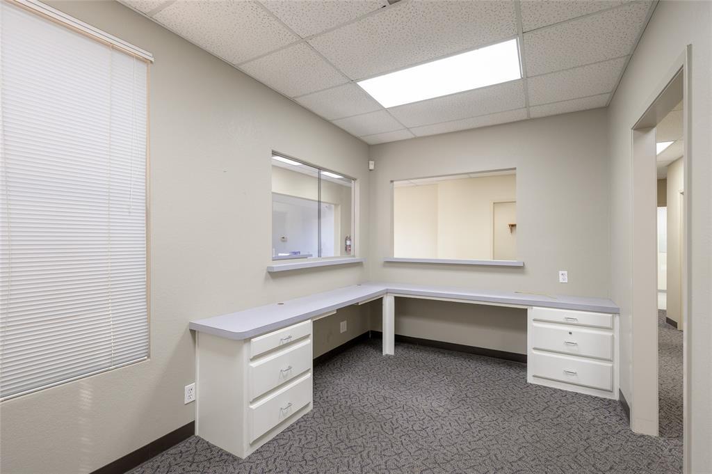 G-0763 MCANAIR J B, ACRES .47 - Commercial Sale