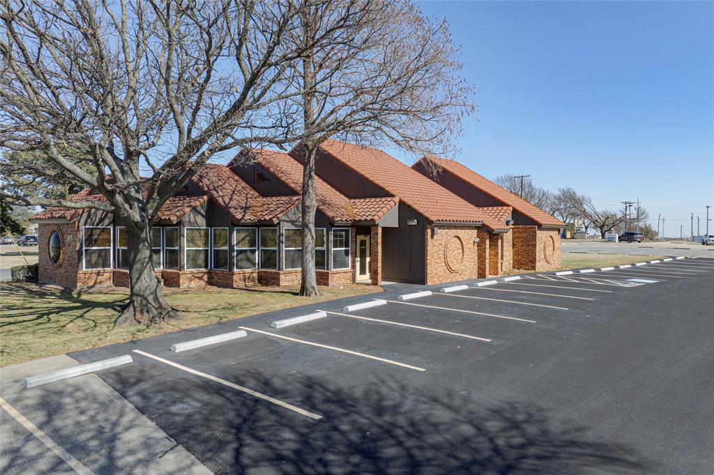 3415 N Loy Lake Road