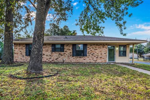 A home in Corsicana