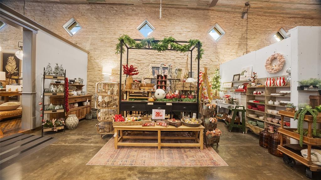 Orig Hico - Commercial Sale