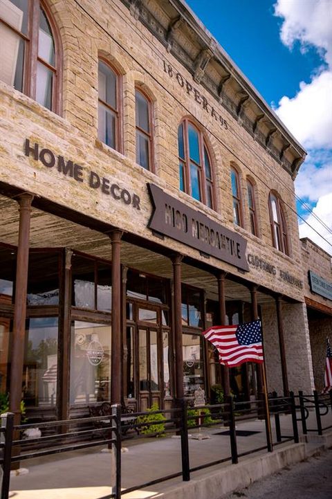 101 N Elm Street Hico TX 76457