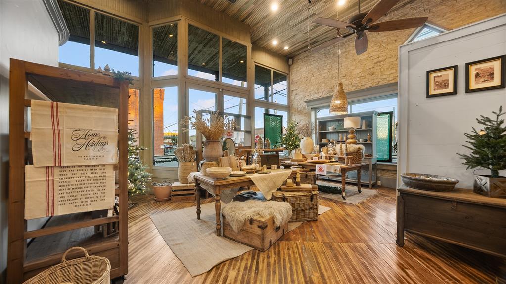 Orig Hico - Commercial Sale