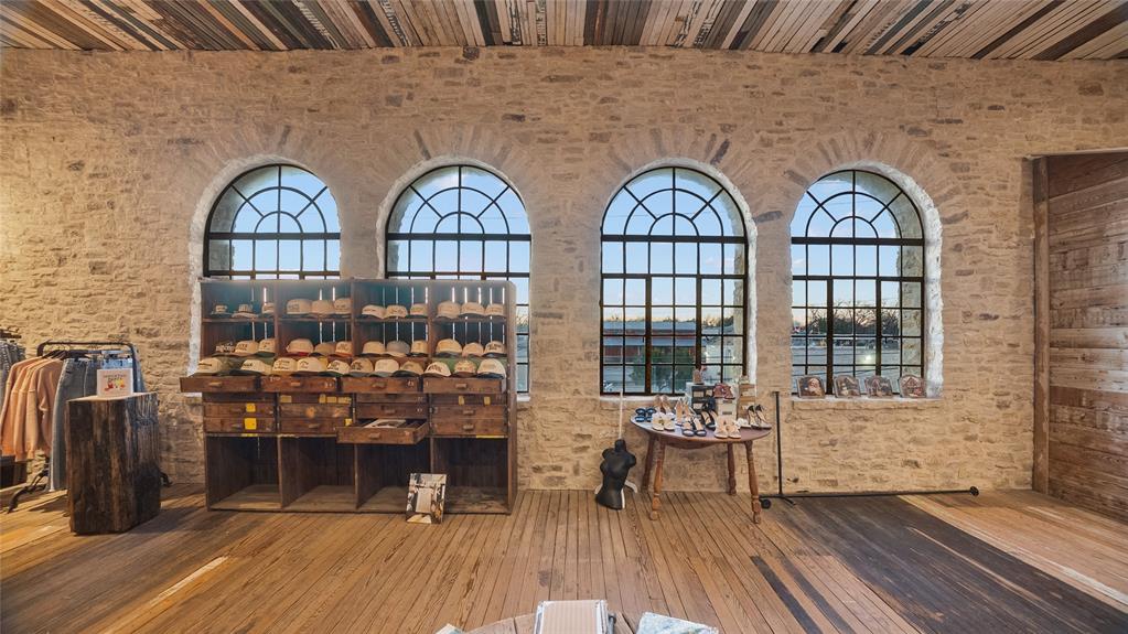 Orig Hico - Commercial Sale