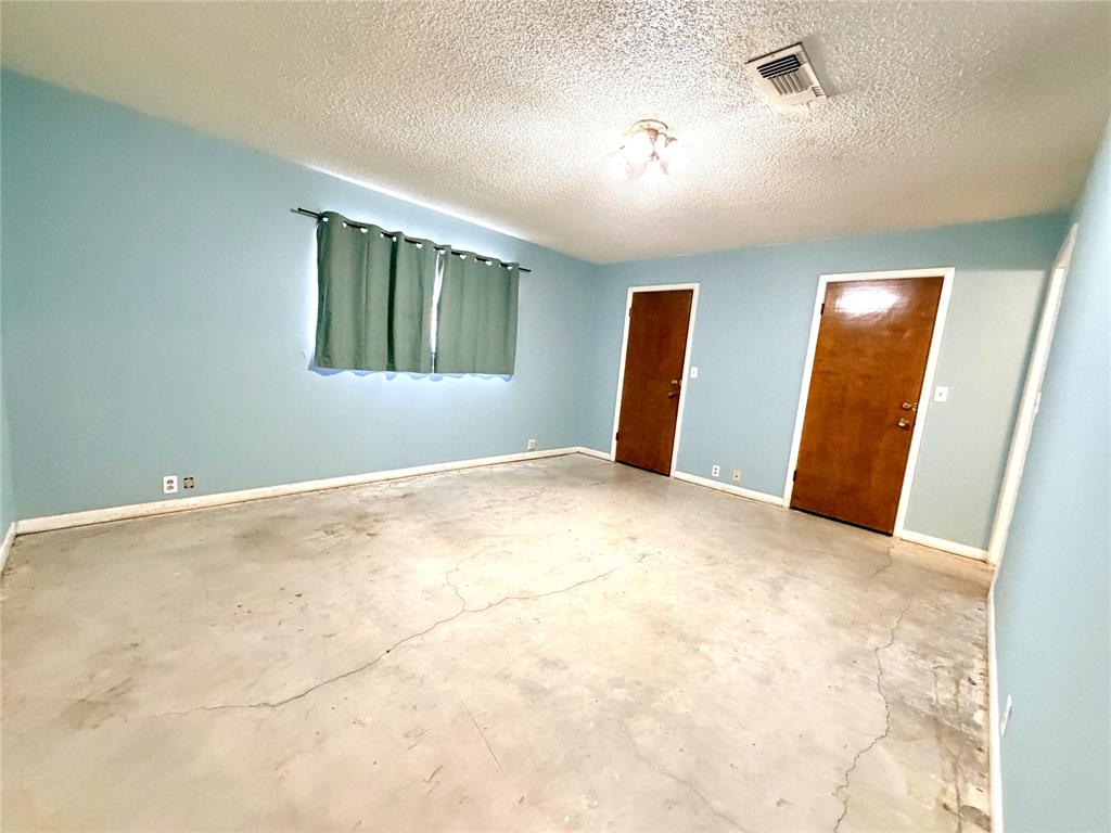 Queen Add - Residential