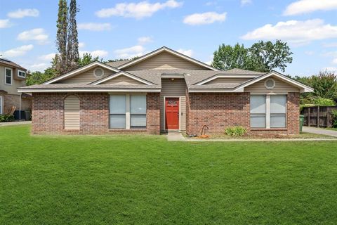 5505 Oak Brook Road Arlington TX 76016