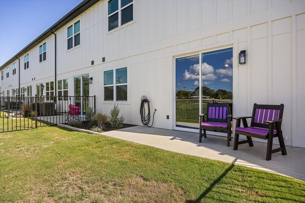 TARLETON CROSSINGS - Residential