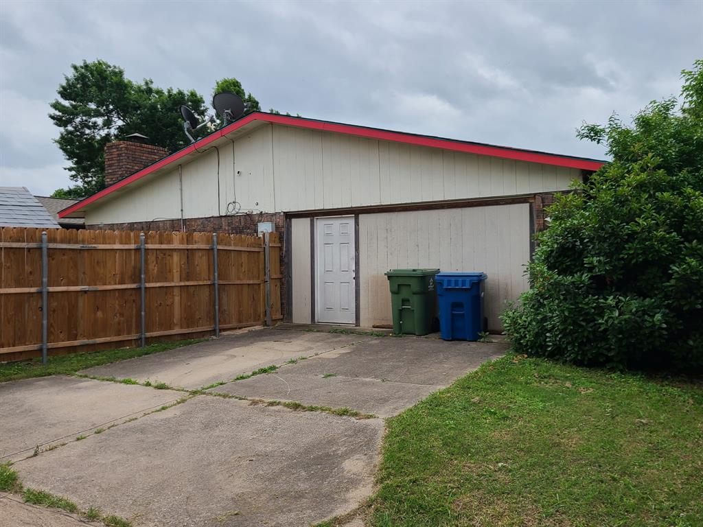 5220 Pruitt Drive