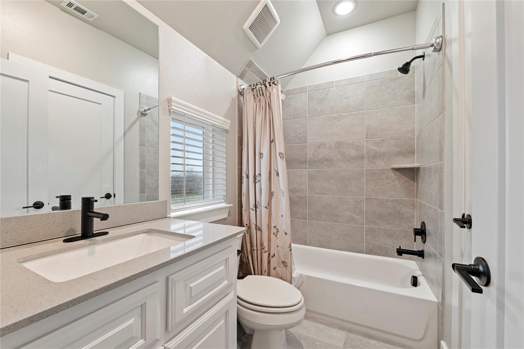 Soho Square Ph 1 - Residential Lease