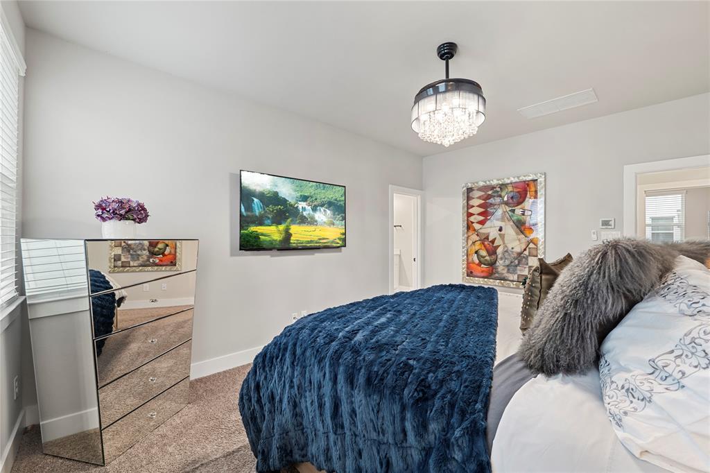 Soho Square Ph 1 - Residential Lease