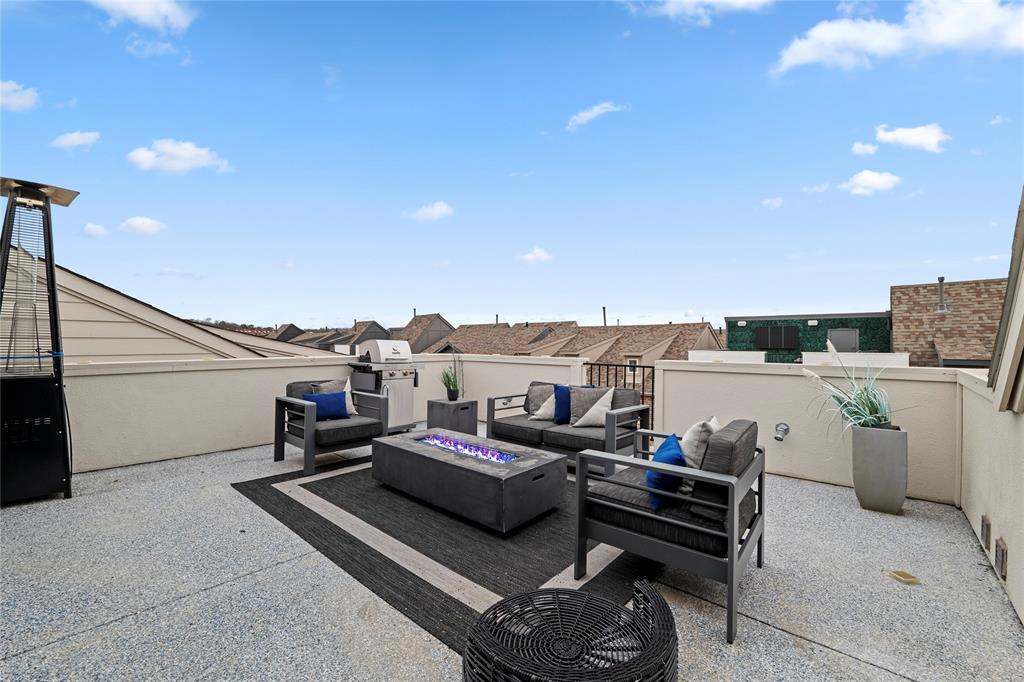 Soho Square Ph 1 - Residential Lease