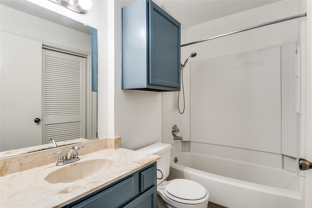 Faulkner Point 10-On Point - Residential