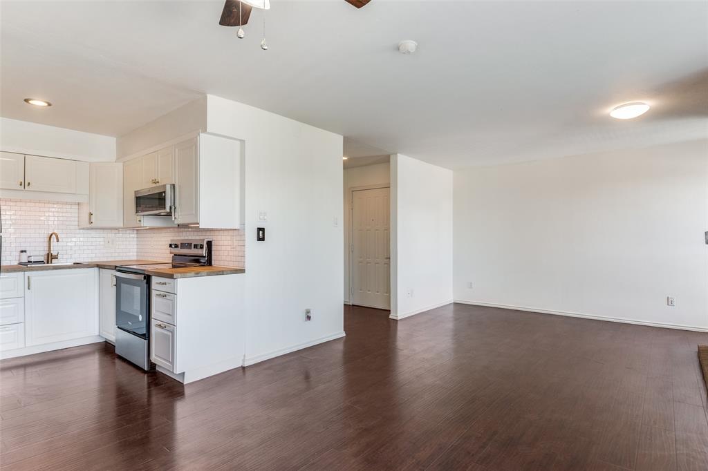 Faulkner Point 10-On Point - Residential