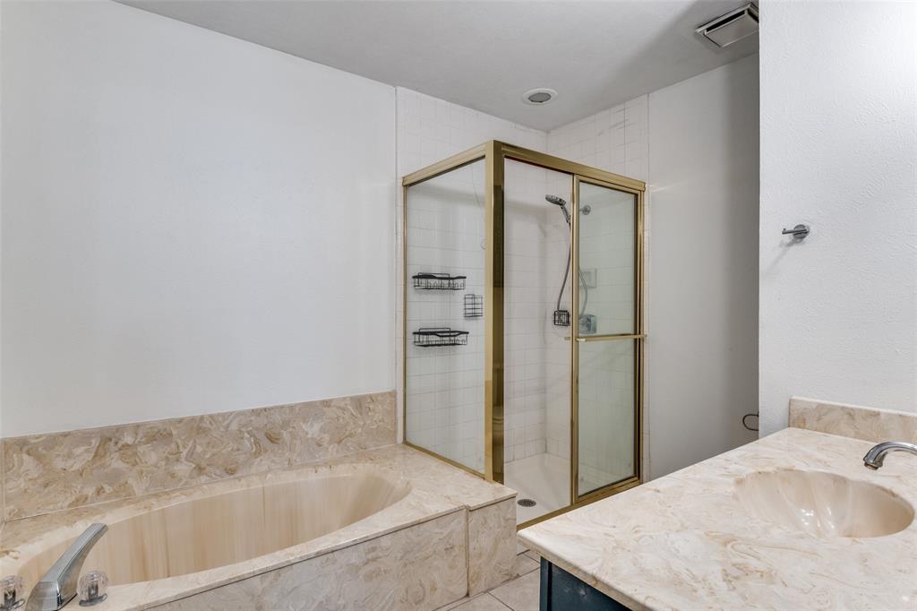 Faulkner Point 10-On Point - Residential